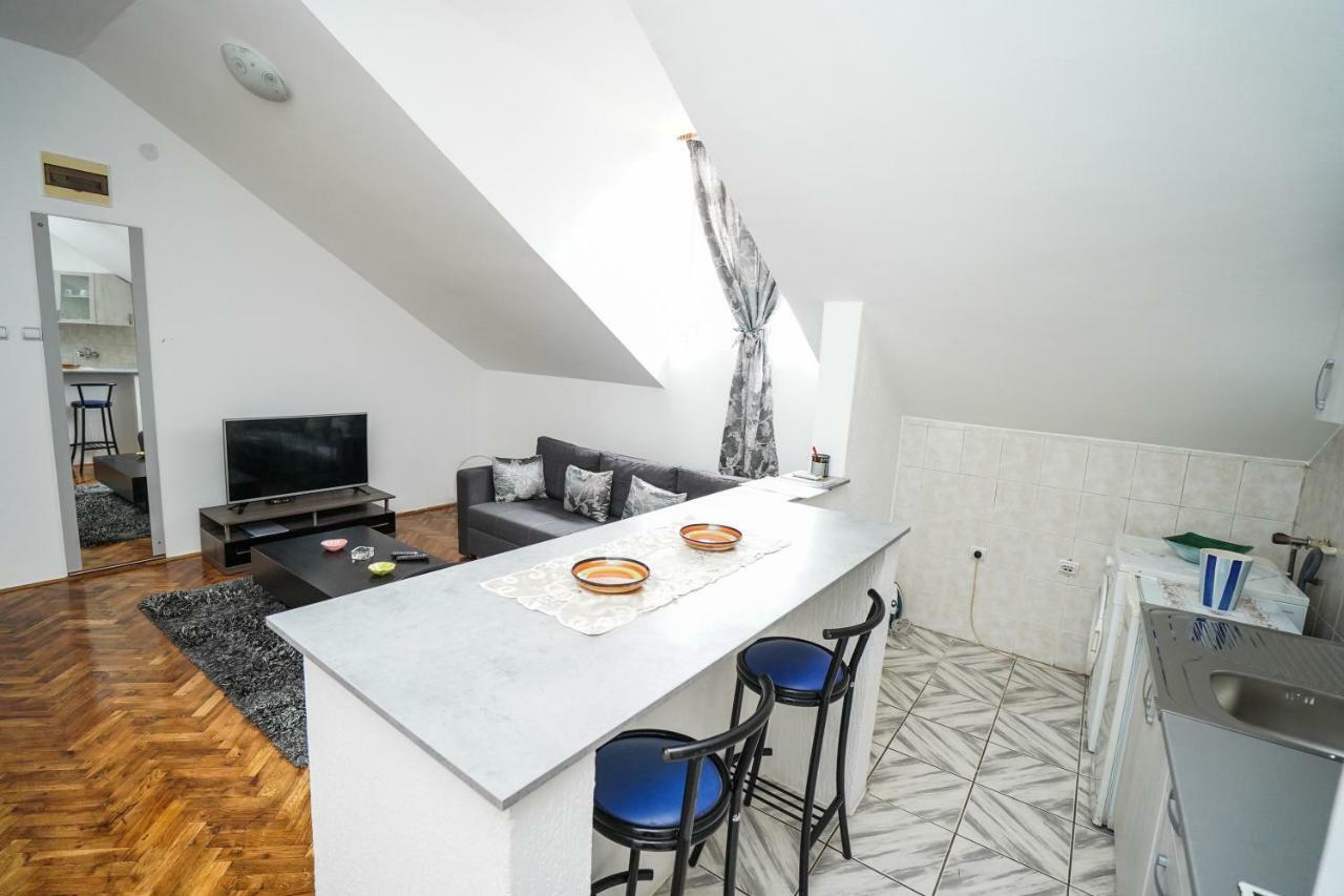 Apartmani Gencic Kladovo Esterno foto